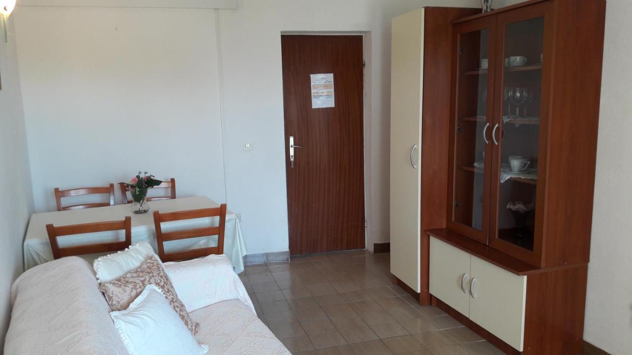 Apartment Bol 13413F Kültér fotó