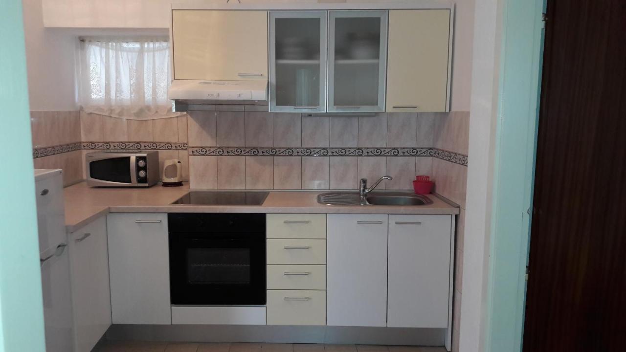 Apartment Bol 13413F Kültér fotó